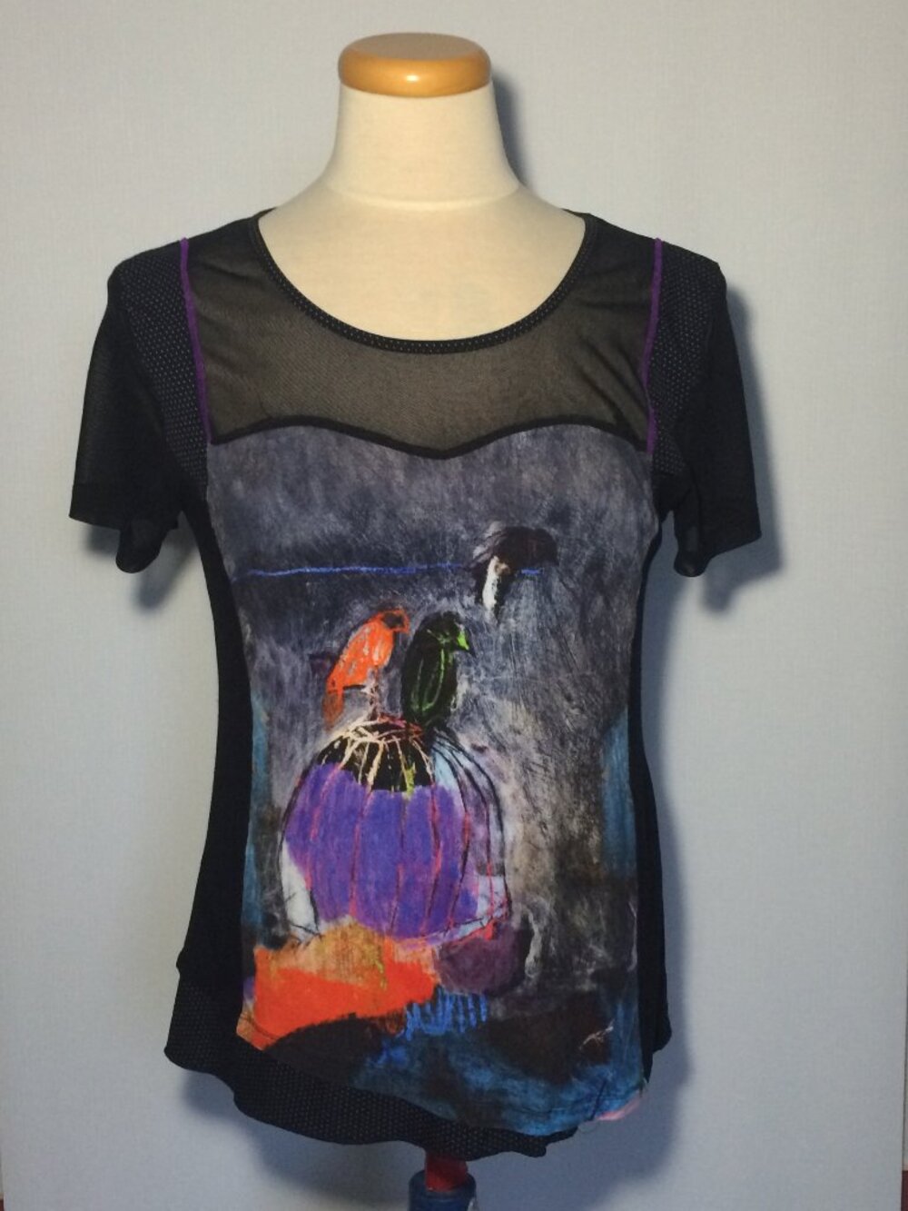 Dolcezza Womens Top Black Medium Multicolor Birds Pattern Sheer Short Sleeve